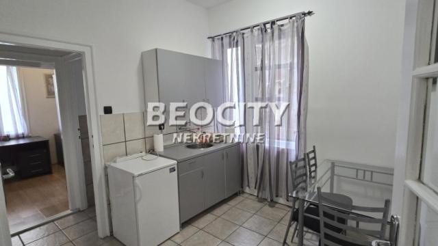 Poslovni prostor, Jednosoban, Izdavanje, 100m2, Savski trg - Pristanište, Savski venac, Milovana Milovanovića