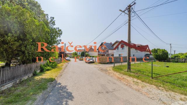 Plac, Prodaja, 1300m2, Mladenovac selo, Mladenovac, Bozidara Hajduk Veljkovica