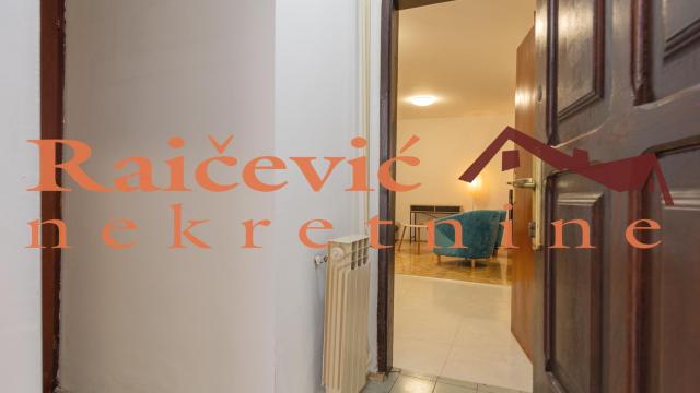 Stan, Jednoiposoban, Prodaja, 36m2, Centar, Stari grad, Hilandarska