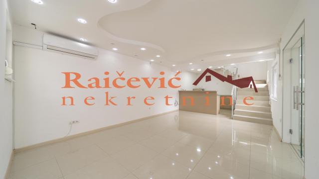 Poslovni prostor, Petosoban, Izdavanje, 180m2, Lekino brdo, Voždovac, Bakiceva