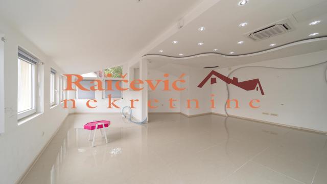 Poslovni prostor, Petosoban, Izdavanje, 180m2, Lekino brdo, Voždovac, Bakiceva