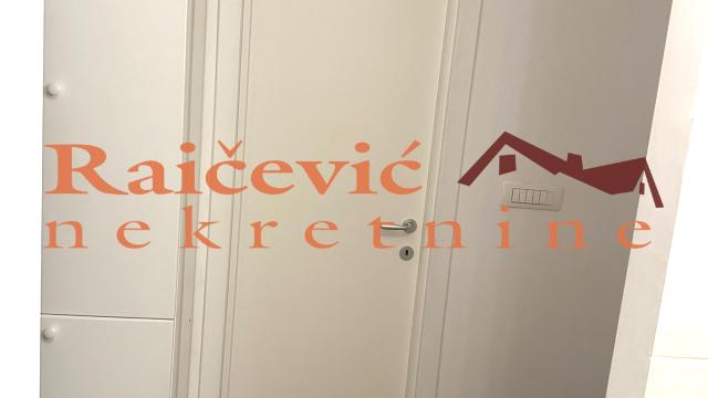 Stan, Jednoiposoban, Prodaja, 34m2, Donji grad, Zemun, Petra Kocica