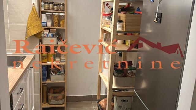 Stan, Jednoiposoban, Prodaja, 34m2, Donji grad, Zemun, Petra Kocica