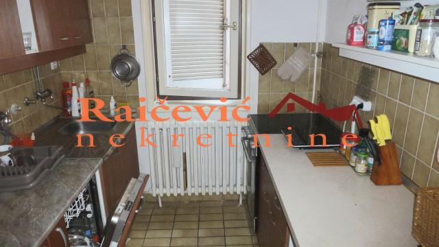 Stan, Dvosoban, Prodaja, 65m2, Bežanijska kosa 1, Novi Beograd, Pedje Milosavljevica