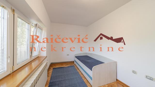 Stan, Trosoban, Izdavanje, 89m2, Višnjica, Palilula, Isaka Njutna