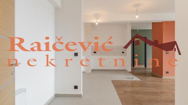 Stan, Trosoban, Prodaja, 84m2, Voždovac, Vojvode Stepe