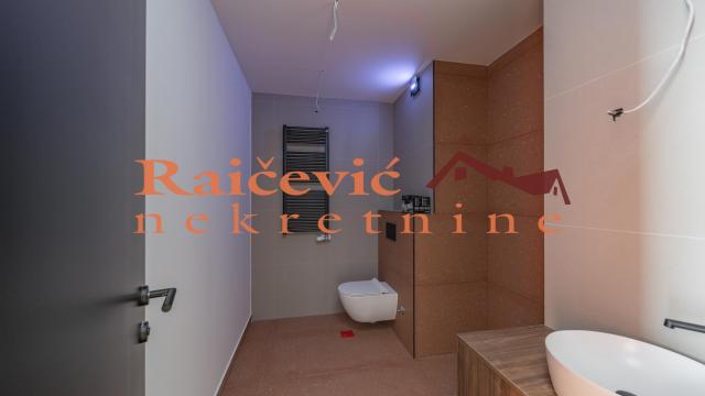 Stan, Trosoban, Prodaja, 84m2, Voždovac, Vojvode Stepe