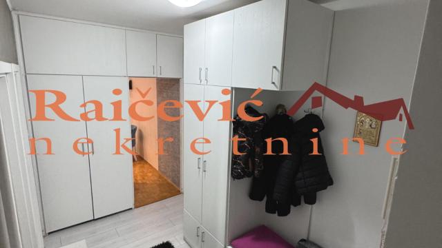 Stan, Dvoiposoban, Prodaja, 67m2, Konjarnik, Voždovac, Olge Alkalaj