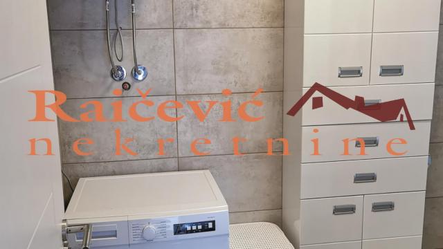 Stan, Dvosoban, Prodaja, 46m2, Vojvode Vlahovića, Voždovac, Miodraga Ibrovca