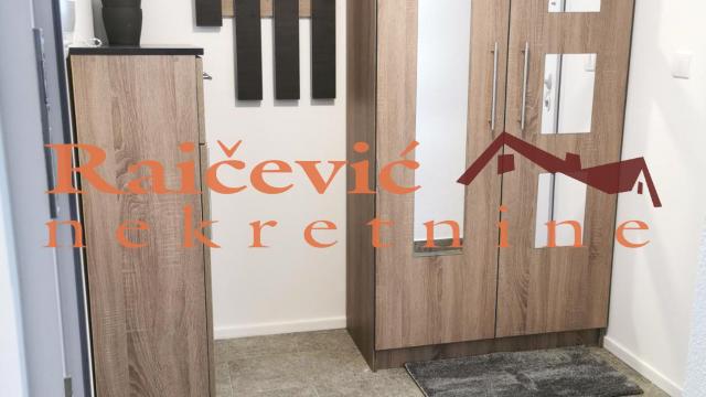 Stan, Dvosoban, Prodaja, 46m2, Vojvode Vlahovića, Voždovac, Miodraga Ibrovca