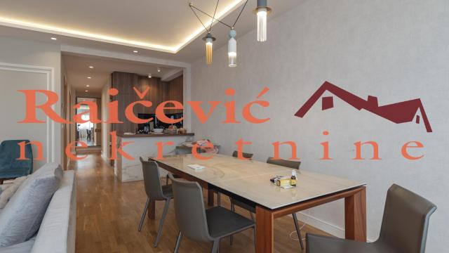 Stan, četvorosoban, Izdavanje, 98m2, Crveni krst, Vračar, Gajeva