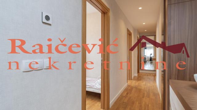 Stan, četvorosoban, Izdavanje, 98m2, Crveni krst, Vračar, Gajeva