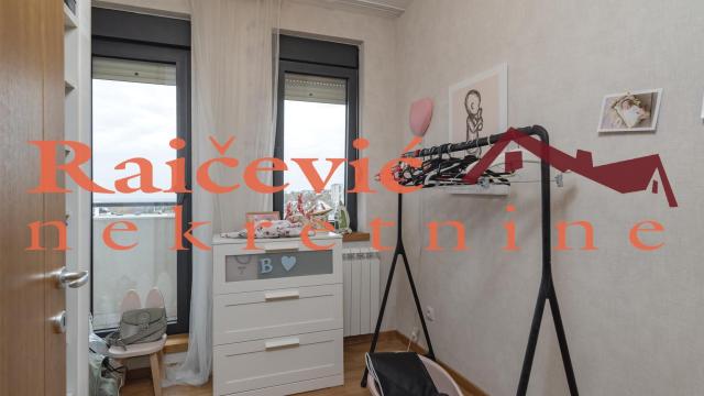 Stan, četvorosoban, Izdavanje, 98m2, Crveni krst, Vračar, Gajeva