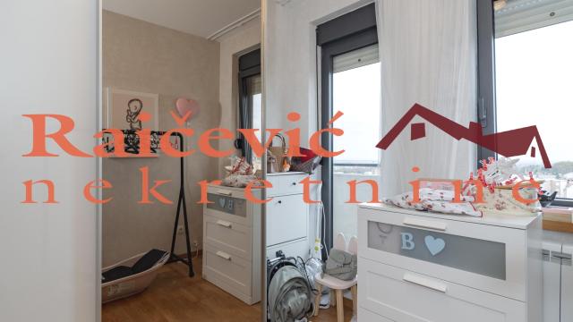 Stan, četvorosoban, Izdavanje, 98m2, Crveni krst, Vračar, Gajeva