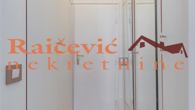 Stan, Trosoban, Prodaja, 107m2, Cvetni trg, Vračar, Krunska