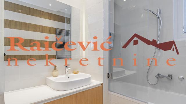 Stan, Trosoban, Prodaja, 107m2, Cvetni trg, Vračar, Krunska