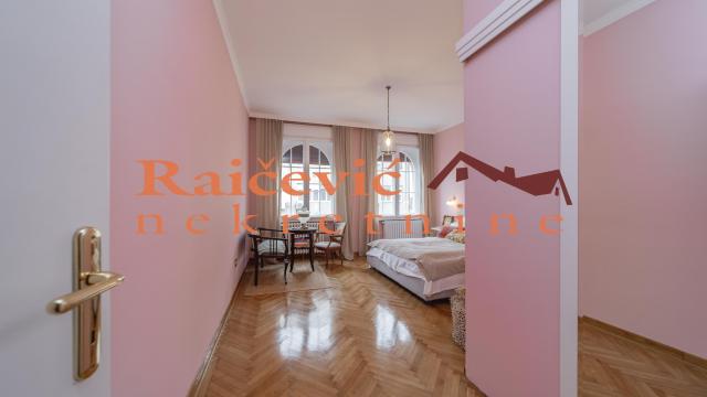 Stan, Trosoban, Prodaja, 107m2, Cvetni trg, Vračar, Krunska