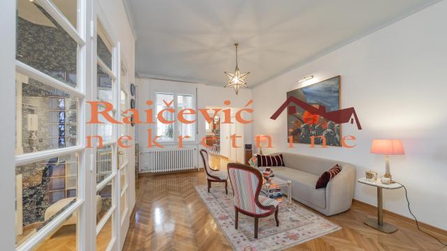 Stan, Trosoban, Prodaja, 107m2, Cvetni trg, Vračar, Krunska