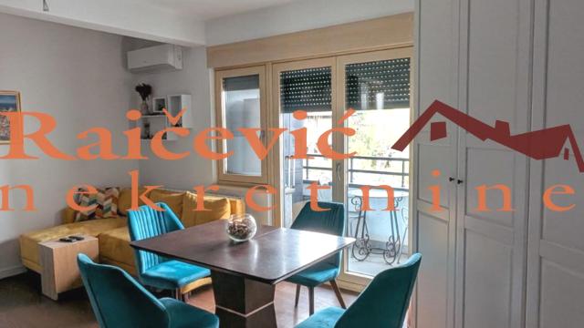 Stan, Dvosoban, Prodaja, 49m2, Hram svetog Save, Vračar, Nebojsina