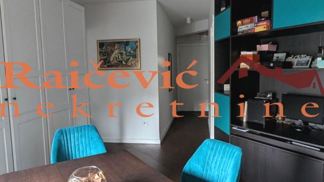 Stan, Dvosoban, Prodaja, 49m2, Hram svetog Save, Vračar, Nebojsina