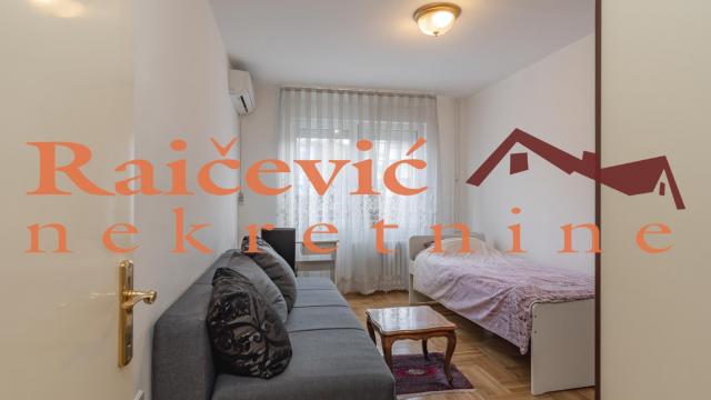 Stan, Trosoban, Izdavanje, 85m2, Hram svetog Save, Vračar, Kataniceva