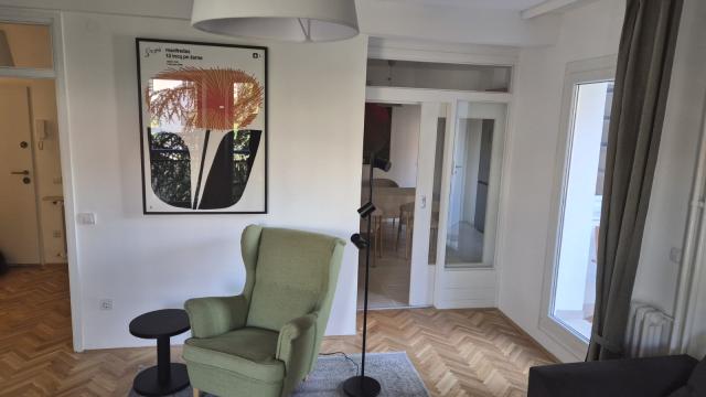 Stan, Trosoban, Izdavanje, 72m2, Kalenić pijaca, Vračar, Molerova