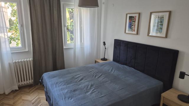 Stan, Trosoban, Izdavanje, 72m2, Kalenić pijaca, Vračar, Molerova