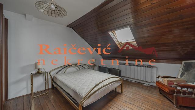 Stan, Prodaja, 214m2, Centar, Zemun, Gospodska