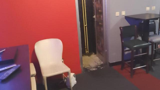 Poslovni prostor, Jednosoban, Izdavanje, 30m2, Dedinje, Savski venac, Trg Oslobođenja