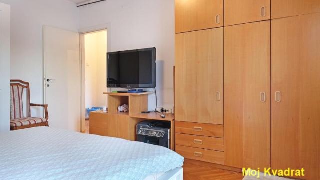 Stan, Trosoban, Prodaja, 81m2, Bežanijska kosa 1, Novi Beograd, Dragiše Brašovana