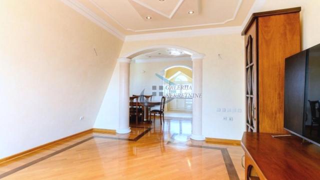 Stan, četvorosoban, Prodaja, 99m2, Farmaceutski fakultet, Voždovac, Save Jovanovića