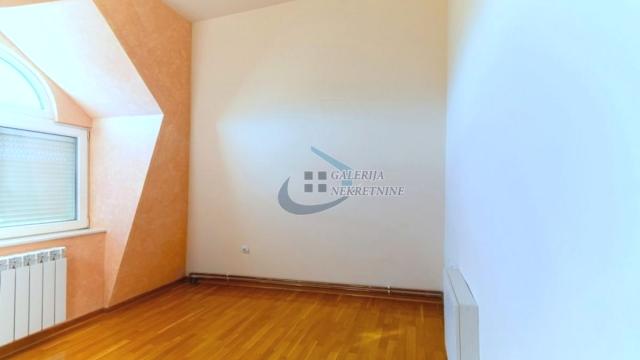 Stan, četvorosoban, Prodaja, 99m2, Farmaceutski fakultet, Voždovac, Save Jovanovića