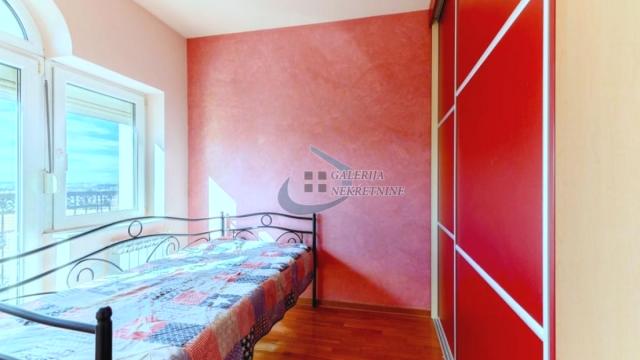 Stan, četvorosoban, Prodaja, 99m2, Farmaceutski fakultet, Voždovac, Save Jovanovića