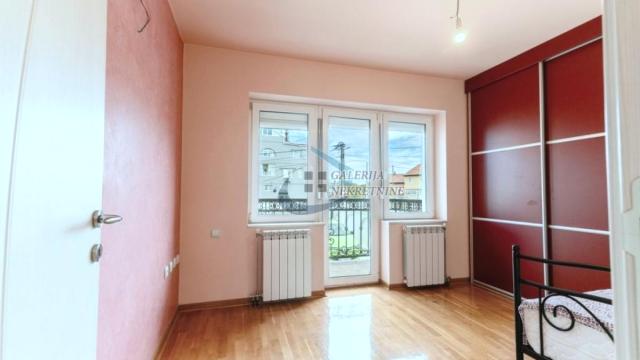 Stan, četvorosoban, Prodaja, 115m2, Farmaceutski fakultet, Voždovac, Save Jovanovića