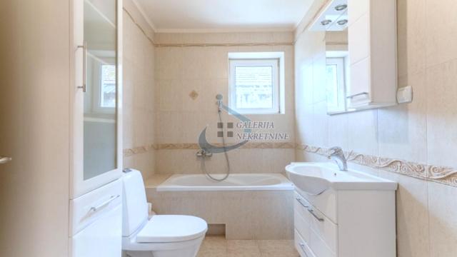 Stan, četvorosoban, Prodaja, 115m2, Farmaceutski fakultet, Voždovac, Save Jovanovića