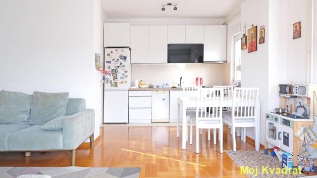 Stan, Dvosoban, Prodaja, 68m2, Hram svetog Save, Vračar, Nebojšina