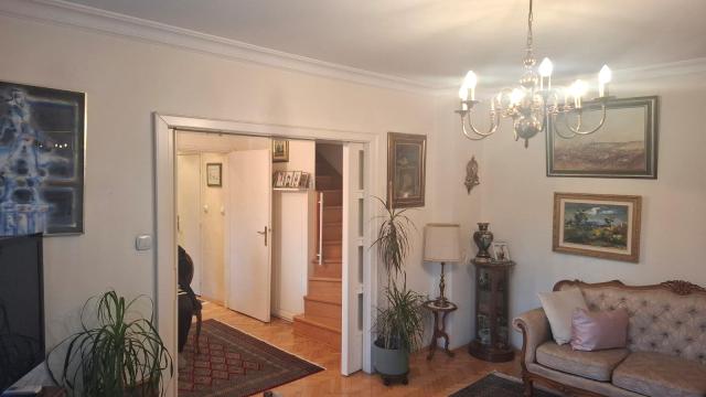 Stan, četvoroiposoban, Prodaja, 108m2, Vidikovac, Rakovica, Susedgradska