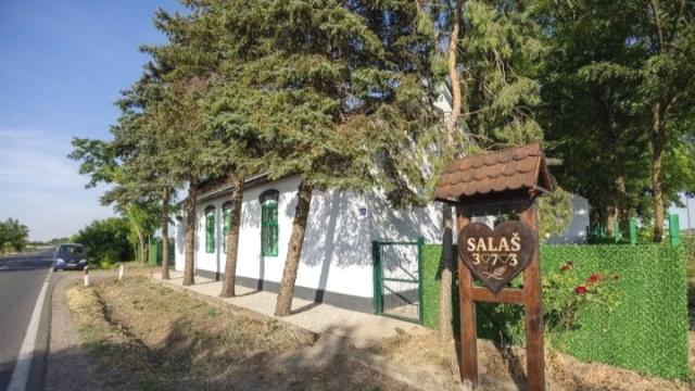 Kuća, četvorosoban, Prodaja, 500m2, Srbobran