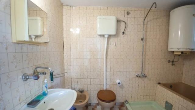 Kuća, četvorosoban, Prodaja, 500m2, Srbobran