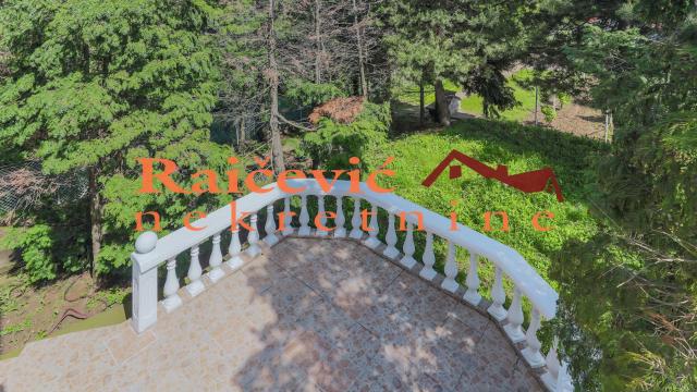 Kuća, Prodaja, 370m2, Avala, Sopot, Pilota Rajka Cvetica