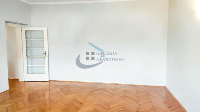 Poslovni prostor, Dvosoban, Izdavanje, 80m2, Senjak, Savski venac, Bulevar vojvode Mišića