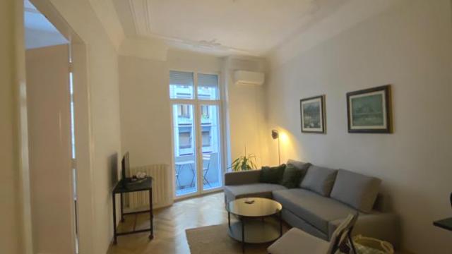 Stan, Trosoban, Izdavanje, 67m2, Dorćol, Stari grad, Kosovska