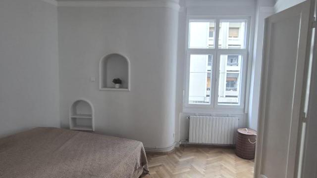 Stan, Trosoban, Izdavanje, 67m2, Dorćol, Stari grad, Kosovska