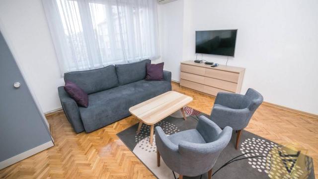 Stan, Dvoiposoban, Izdavanje, 97m2, Dorćol, Stari grad, Kralja Petra