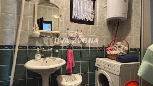 Kuća, četvorosoban, Prodaja, 76m2, Čortanovci, Okolno mesto, Indjija