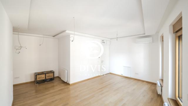 Stan, Trosoban, Prodaja, 73m2, Dubljanska