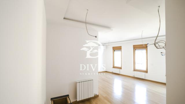 Stan, Trosoban, Prodaja, 73m2, Dubljanska