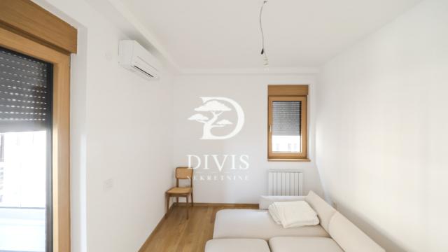 Stan, Trosoban, Prodaja, 73m2, Dubljanska