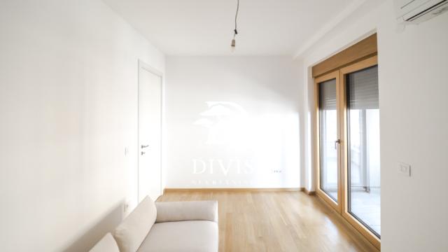 Stan, Trosoban, Prodaja, 73m2, Dubljanska