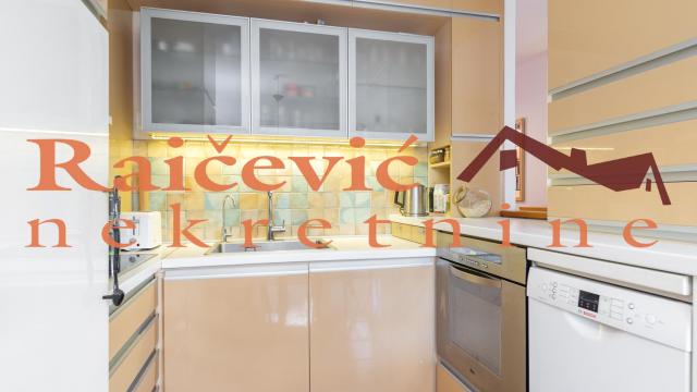 Stan, Troiposoban, Prodaja, 75m2, Senjak, Savski venac, Simiceva